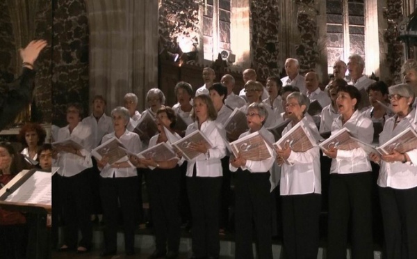 La Misatango de Martin Palmeri par Hemiole et Michèle Lhopiteau dans trois églises d'Aquitaine